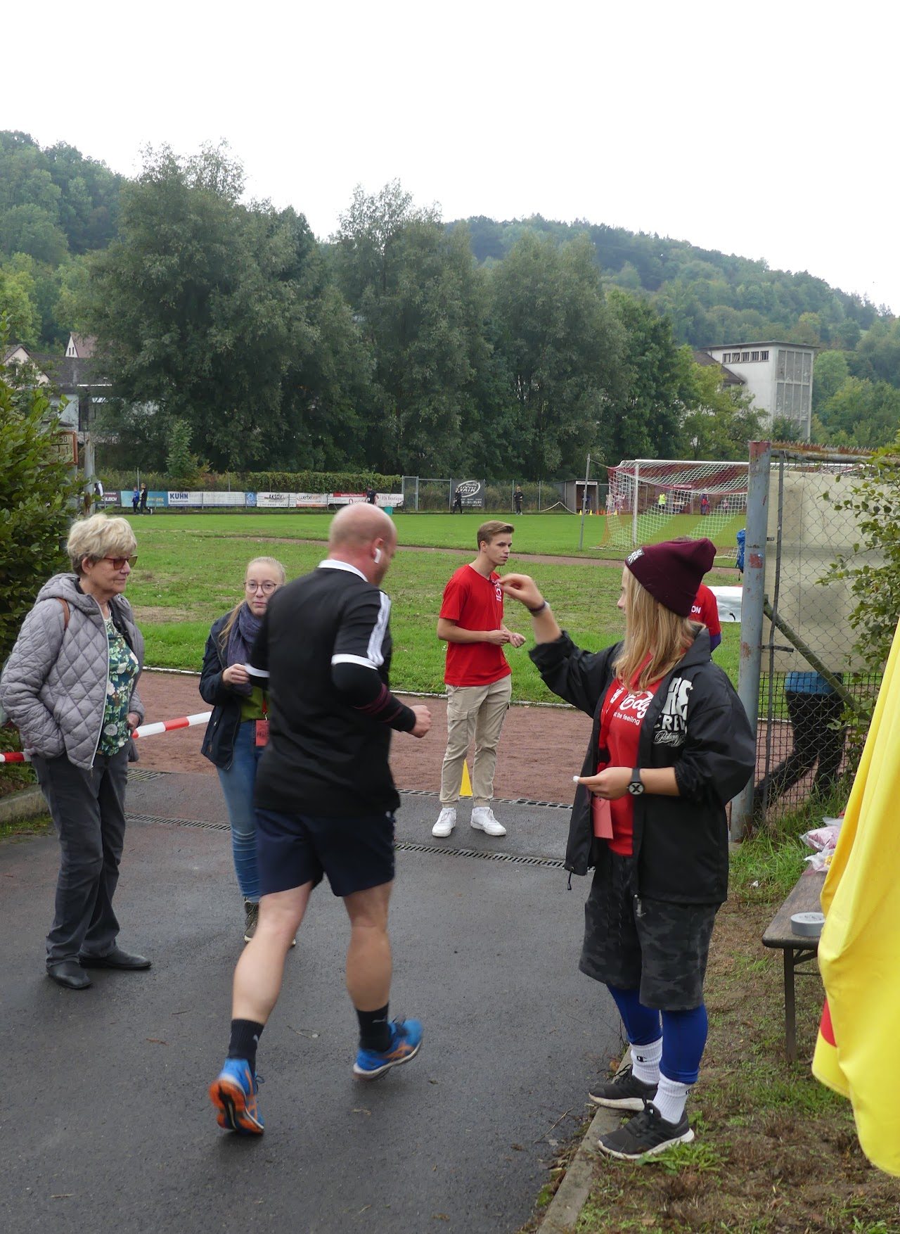 Bild vom 13. Benefizlauf im Jahr 2022. Dies ist das 220. Bild.